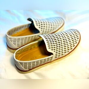 Antonio Melani Leather Perforated Kitt Slip On Sneakers Size 8.5